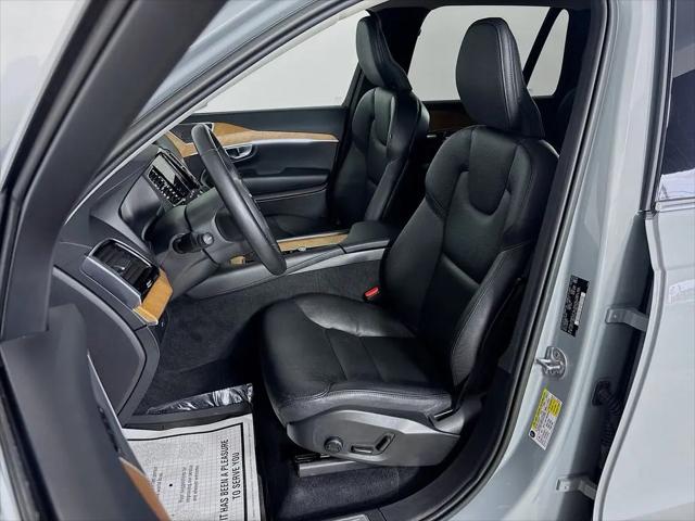 2024 Volvo XC90 B6 Plus Bright Theme 7-Seater