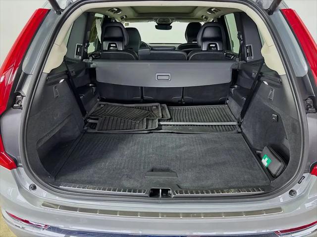 2024 Volvo XC90 B6 Plus Bright Theme 7-Seater
