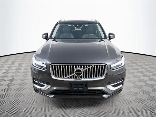 2024 Volvo XC90 B6 Plus Bright Theme 7-Seater