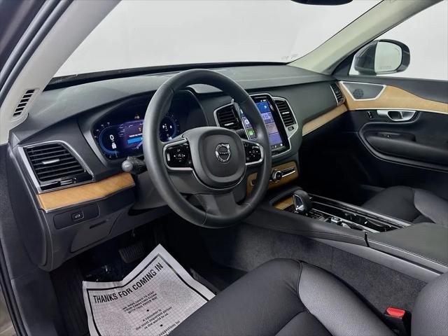 2024 Volvo XC90 B6 Plus Bright Theme 7-Seater