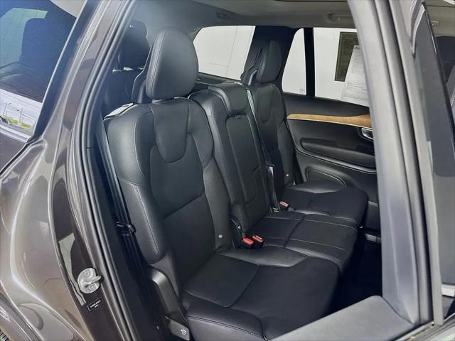 2024 Volvo XC90 B6 Plus Bright Theme 7-Seater