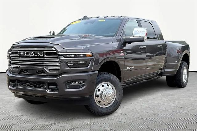 2025 Ram 3500 Laramie Mega Cab 4x4 64 Box