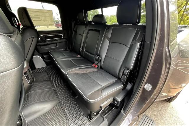 2025 Ram 3500 Laramie Mega Cab 4x4 64 Box