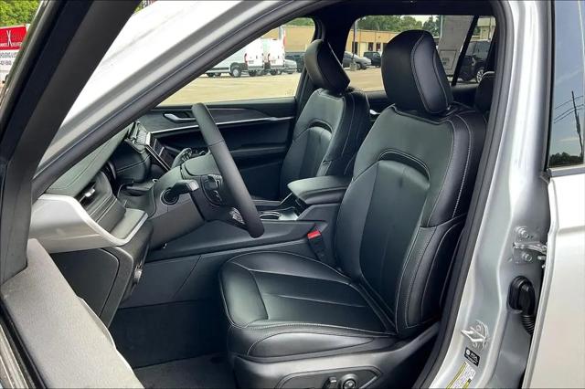 2025 Jeep Grand Cherokee L Limited 4x4