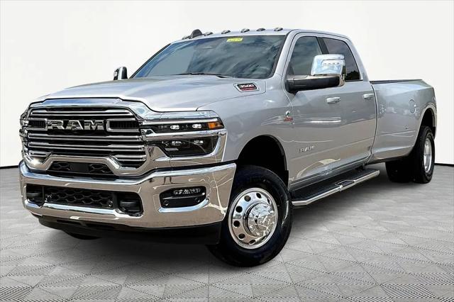 2026 Ram 3500 Laramie Crew Cab 4x4 8' Box
