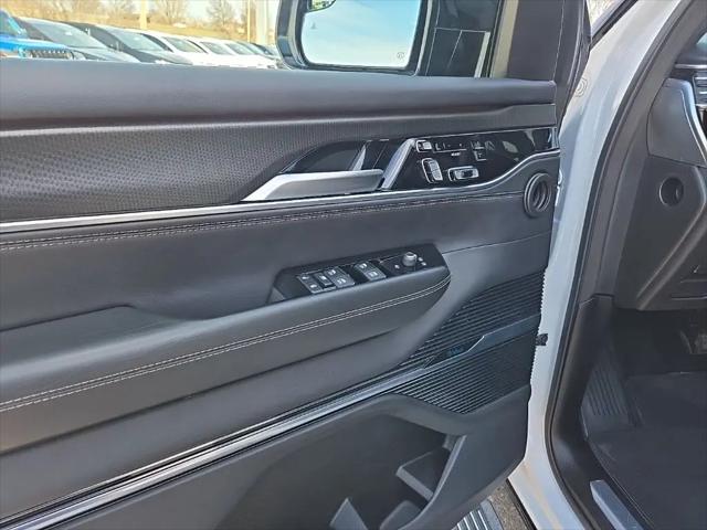 2024 Jeep Grand Wagoneer L Series II 4x4