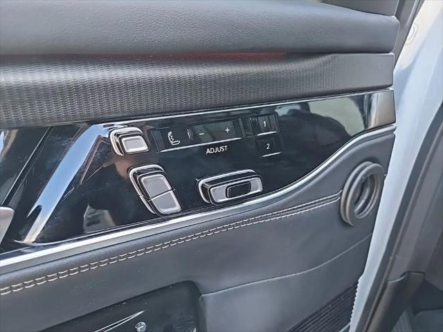 2024 Jeep Grand Wagoneer L Series II 4x4
