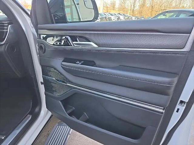 2024 Jeep Grand Wagoneer L Series II 4x4