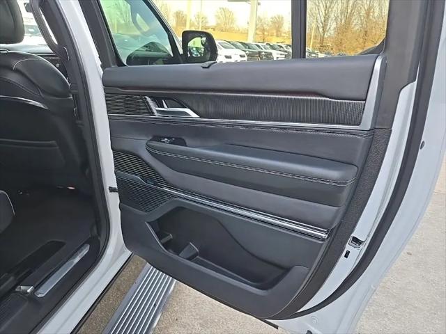 2024 Jeep Grand Wagoneer L Series II 4x4