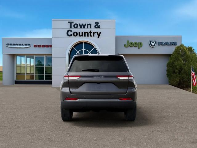 2026 Jeep Grand Cherokee Altitude 4x4