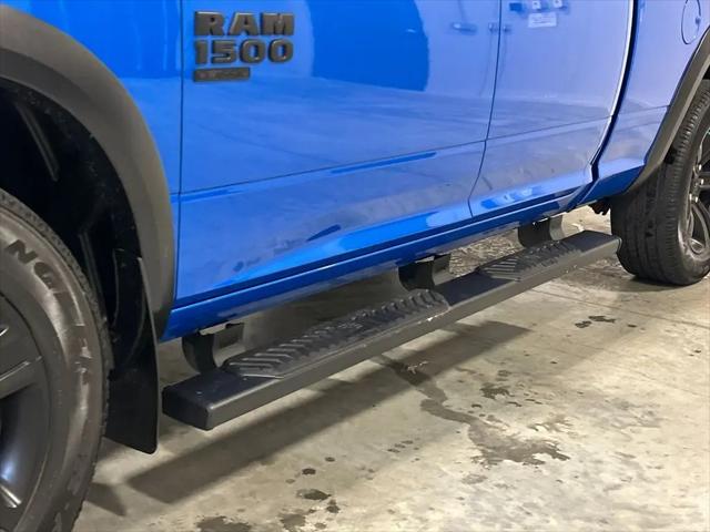 2022 Ram 1500 Classic Warlock Quad Cab 4x4 6'4" Box
