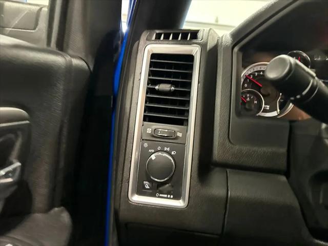 2022 Ram 1500 Classic Warlock Quad Cab 4x4 6'4" Box