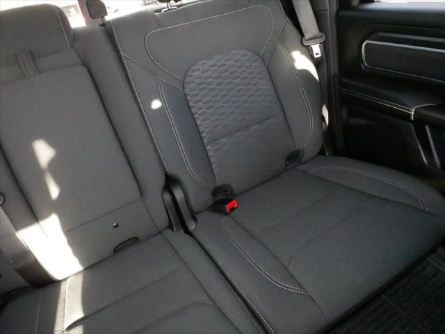 2025 Ram 1500 Big Horn Crew Cab 4x4 5'7" Box
