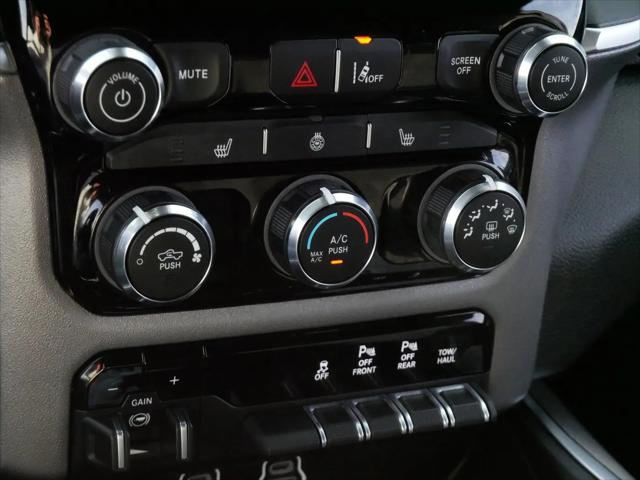 2025 Ram 1500 Big Horn Crew Cab 4x4 5'7" Box