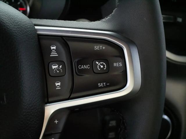 2025 Ram 1500 Big Horn Crew Cab 4x4 5'7" Box