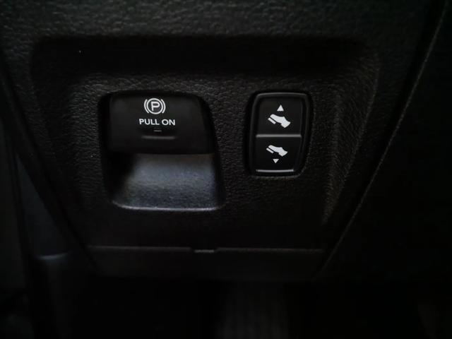 2025 Ram 1500 Big Horn Crew Cab 4x4 5'7" Box