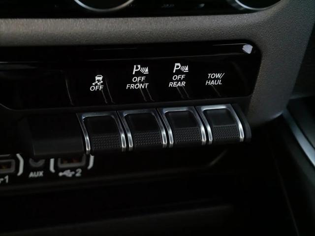 2025 Ram 1500 Big Horn Crew Cab 4x4 5'7" Box