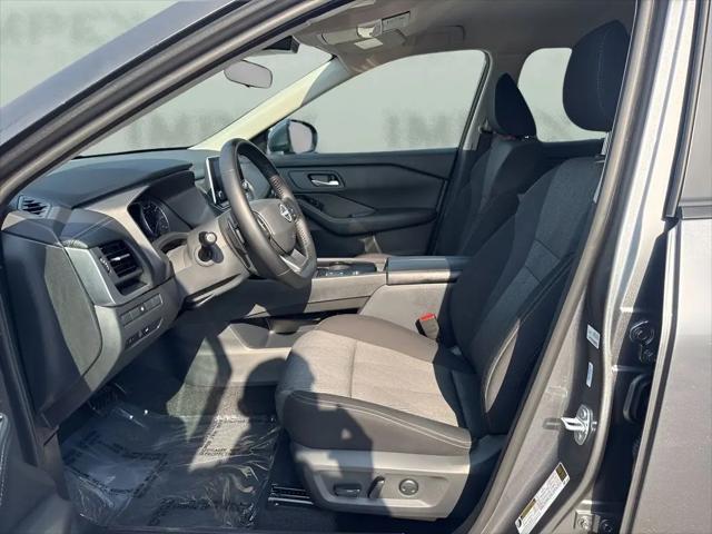 2025 Nissan Rogue SV FWD