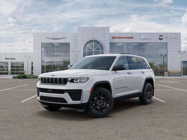 2026 Jeep Grand Cherokee Altitude 4x4 for sale in East Hanover, NJ
