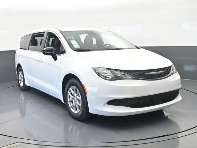 2026 Chrysler Voyager LX