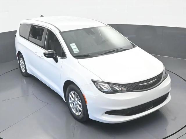 2026 Chrysler Voyager LX