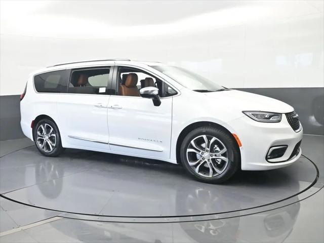 2026 Chrysler Pacifica Pinnacle
