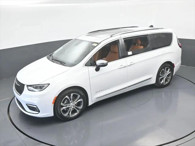 2026 Chrysler Pacifica Pinnacle
