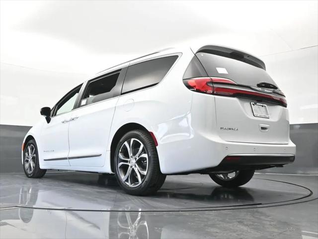 2026 Chrysler Pacifica Pinnacle
