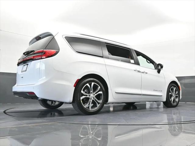 2026 Chrysler Pacifica Pinnacle