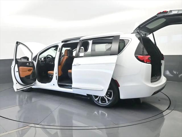 2026 Chrysler Pacifica Pinnacle