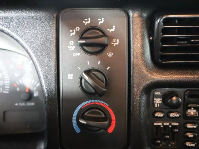 2001 Dodge Ram 2500 Base