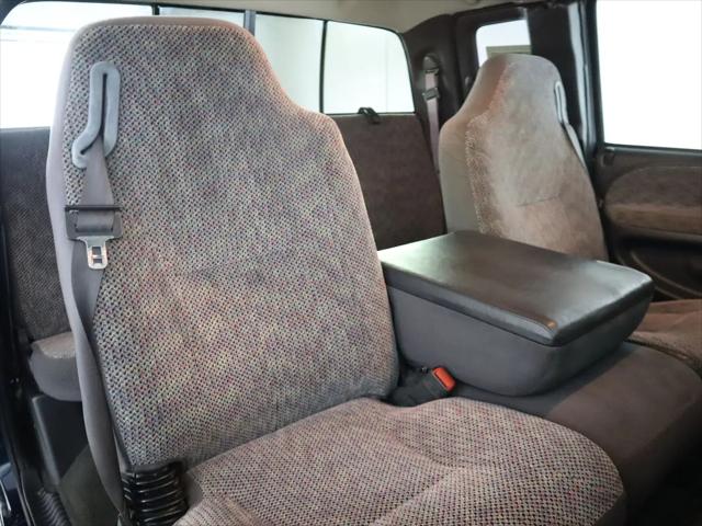 2001 Dodge Ram 2500 Base