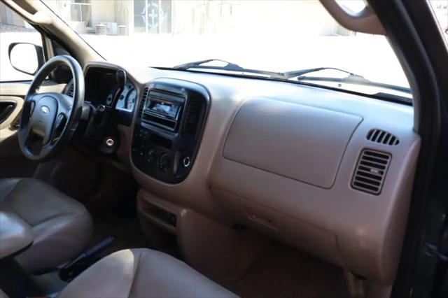 2001 Ford Escape XLT