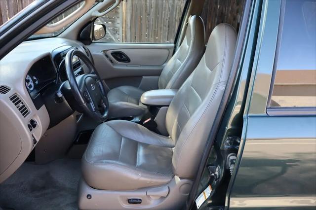 2001 Ford Escape XLT