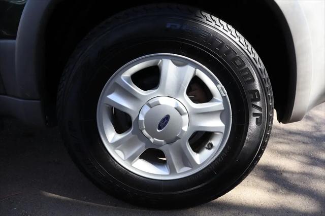 2001 Ford Escape XLT