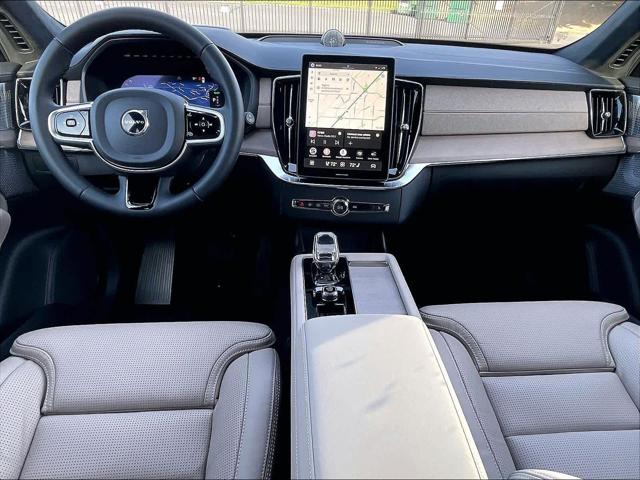 2026 Volvo XC90 Plug-In Hybrid Ultra Dark Theme, T8 AWD, Electric/Gasoline, 7 Seats
