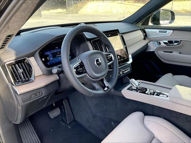 2026 Volvo XC90 Plug-In Hybrid Ultra Dark Theme, T8 AWD, Electric/Gasoline, 7 Seats