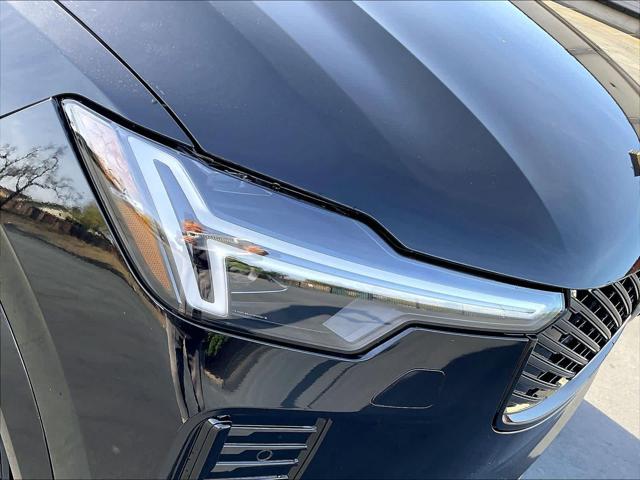 2026 Volvo XC90 Plug-In Hybrid Ultra Dark Theme, T8 AWD, Electric/Gasoline, 7 Seats