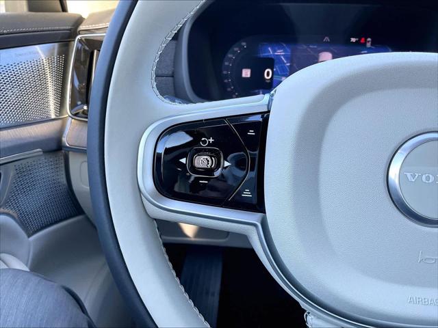 2026 Volvo XC90 Plug-In Hybrid Ultra, T8 AWD, Electric/Gasoline, Bright, 7 Seats