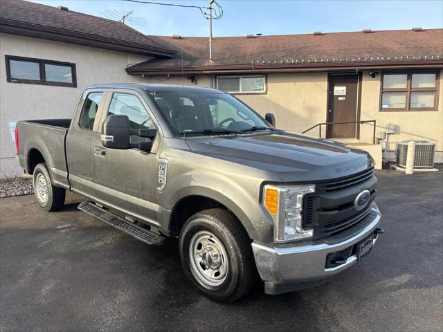 2017 Ford F-250 XL SuperCab 2WD