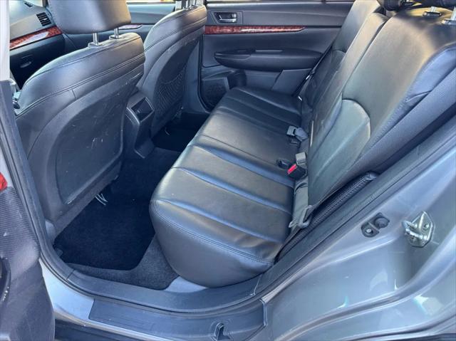2010 Subaru Outback 2.5i Limited