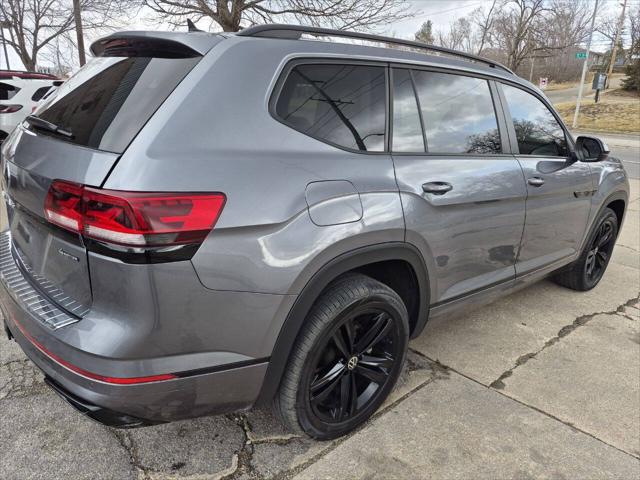 2023 Volkswagen Atlas 3.6L V6 SEL R-Line Black