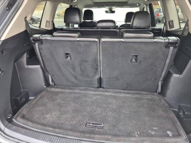 2023 Volkswagen Atlas 3.6L V6 SEL R-Line Black