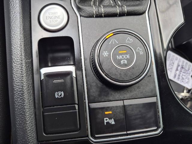 2023 Volkswagen Atlas 3.6L V6 SEL R-Line Black