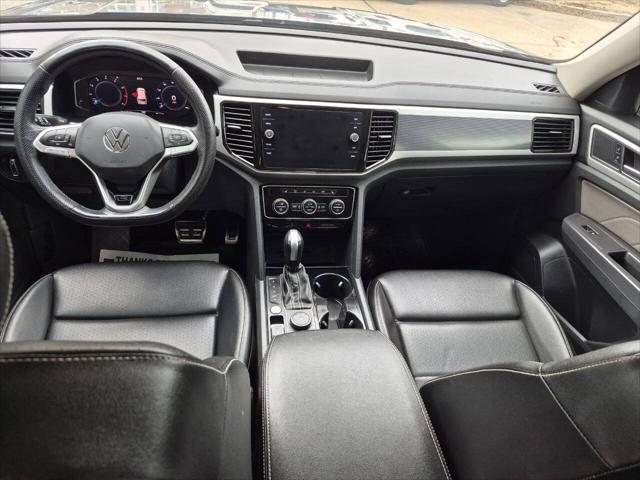 2023 Volkswagen Atlas 3.6L V6 SEL R-Line Black