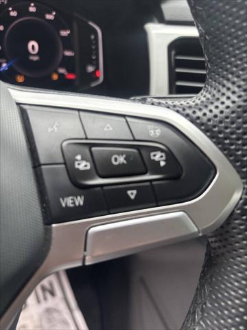 2023 Volkswagen Atlas 3.6L V6 SEL R-Line Black