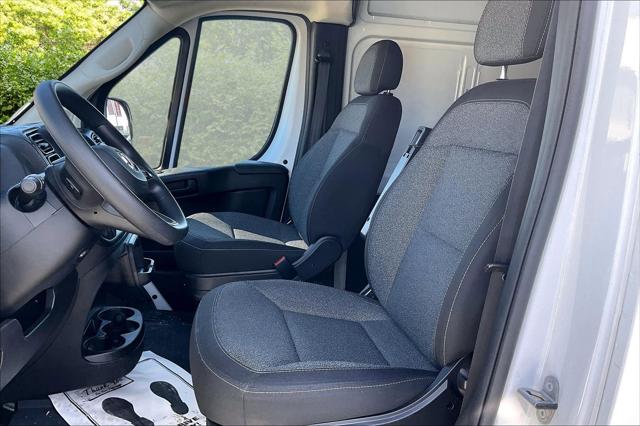 2025 Ram ProMaster 2500 Cargo Van Tradesman High Roof 159" WB w/Pass Seat