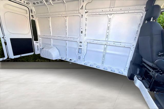 2025 Ram ProMaster 2500 Cargo Van Tradesman High Roof 159" WB w/Pass Seat