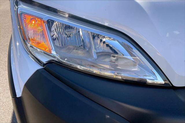 2025 Ram ProMaster 2500 Cargo Van Tradesman High Roof 159" WB w/Pass Seat