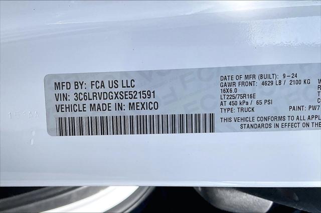 2025 Ram ProMaster 2500 Cargo Van Tradesman High Roof 159" WB w/Pass Seat